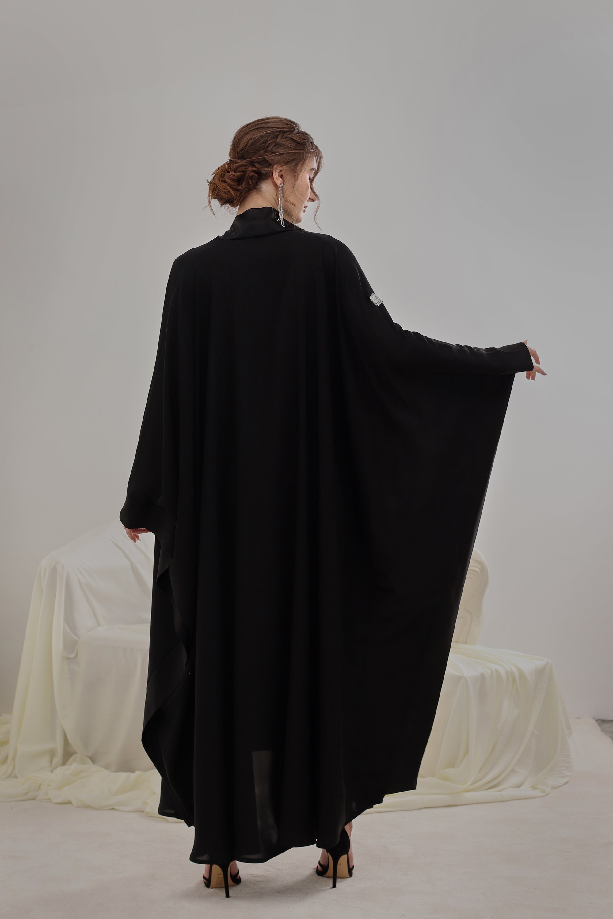 Soft Abaya with a Bisht Cut