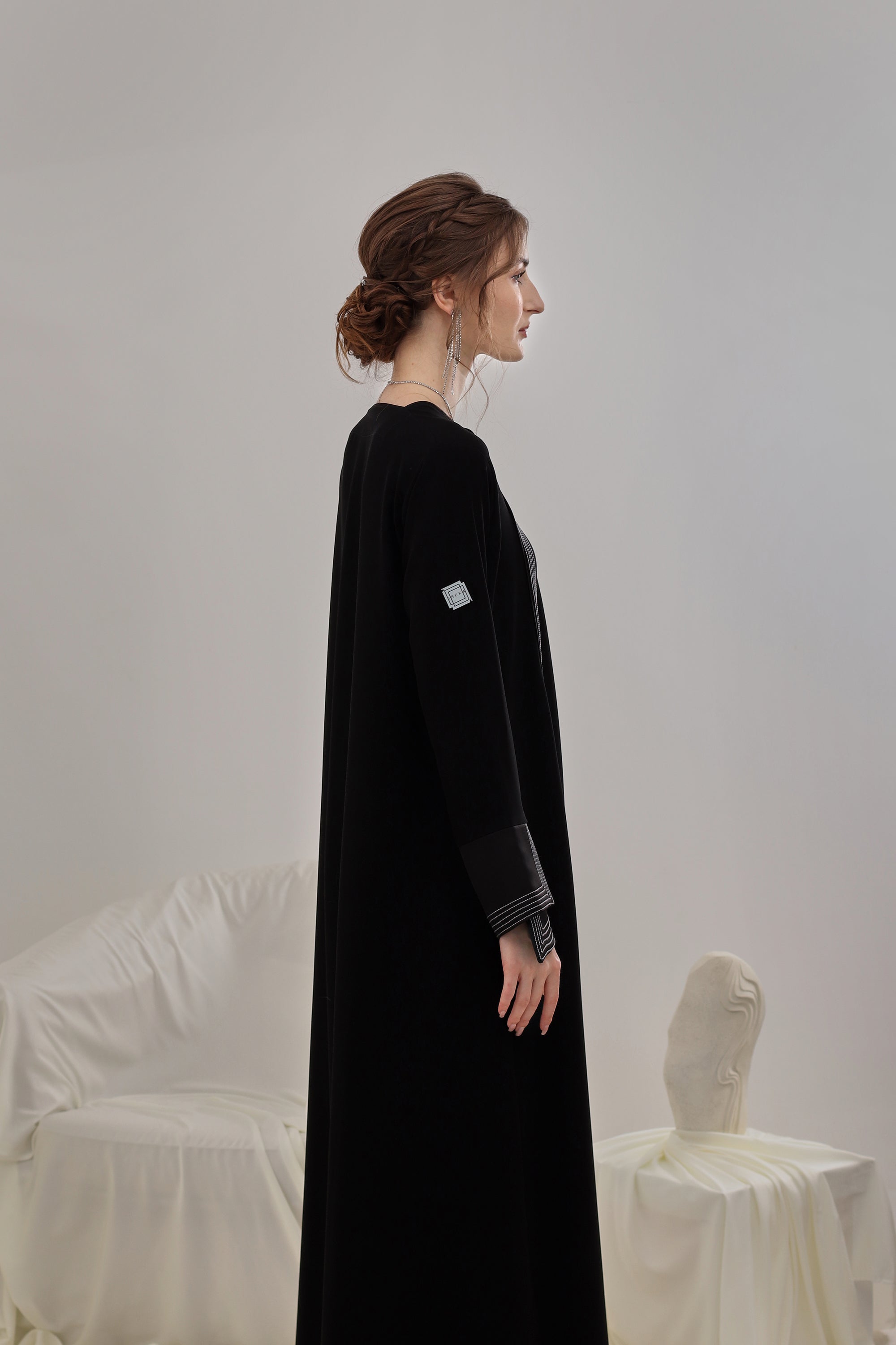 Abaya with Soft Thread Embroidery