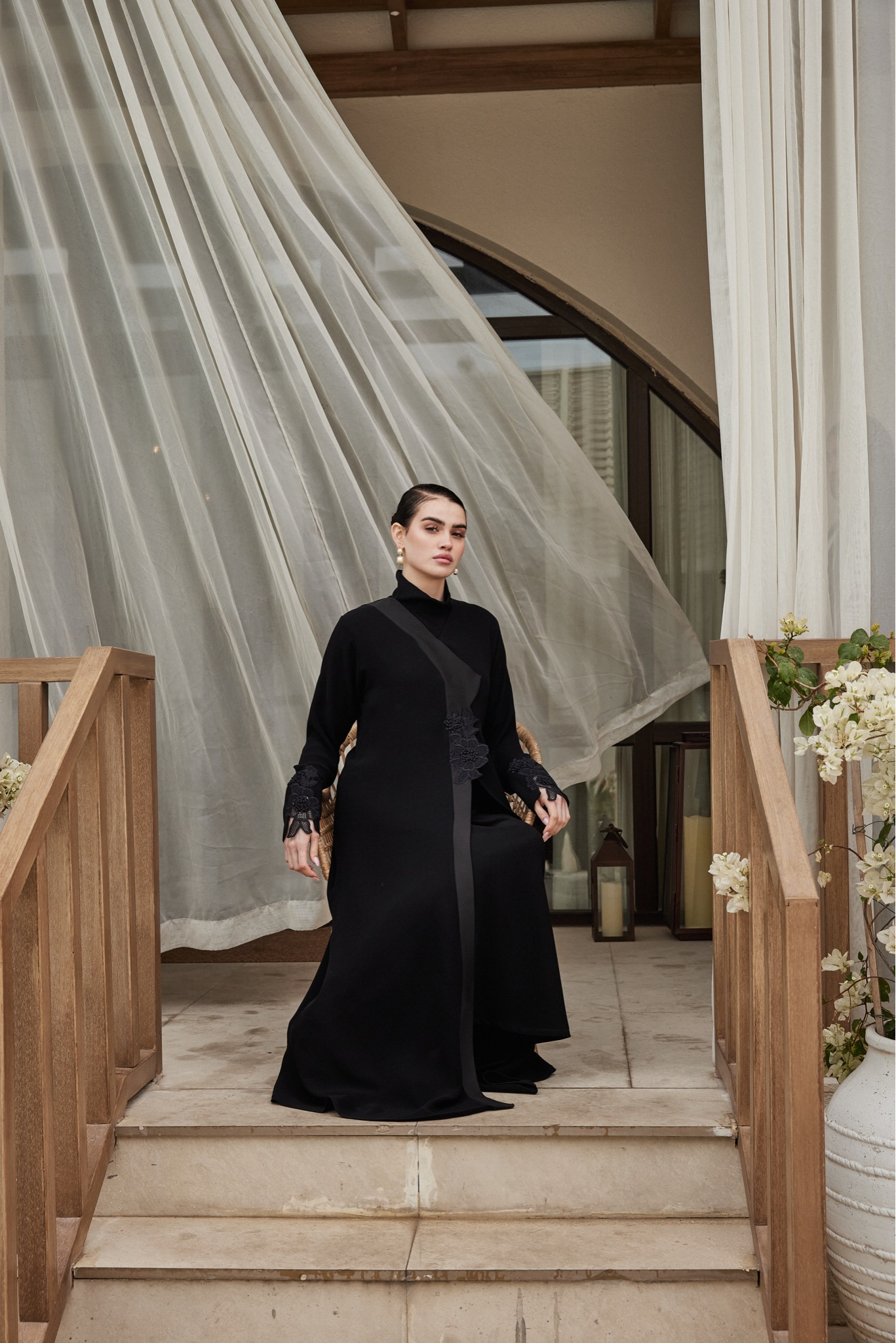 Black Abaya